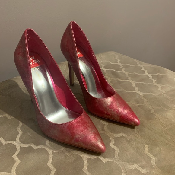 Pink pumps - Picture 3 of 4